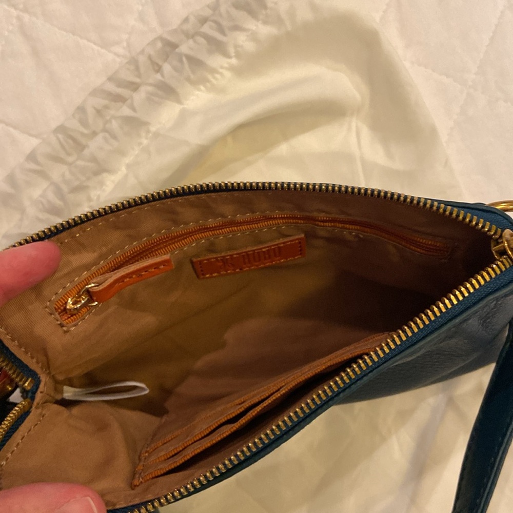 Hobo Fern Slim Belt Bag - Picture 5 of 9